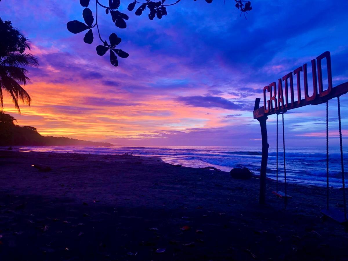Faith Glamping Dome Costa Rica Hotel Manzanillo  Ngoại thất bức ảnh